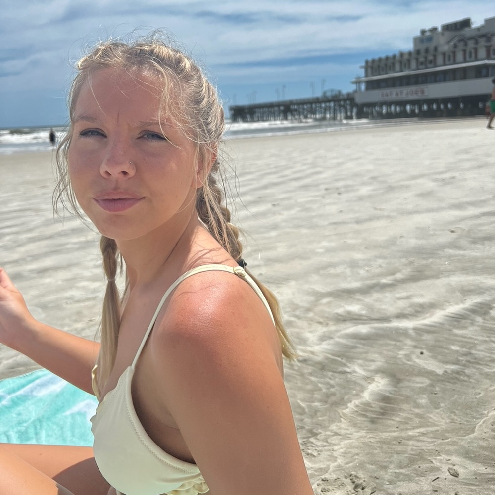 Meet your Posher, Jeana